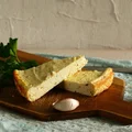 PIECZONY SER RICOTTA Z NATKĄ PIETRUSZKI I CZOSNKIEM