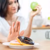 Powinniśmy jeść 300 kcal mniej niż zwykle? Dowiedz się dlaczego