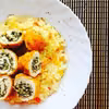 Szpinakowy rollercoaster na paprykowym risotto