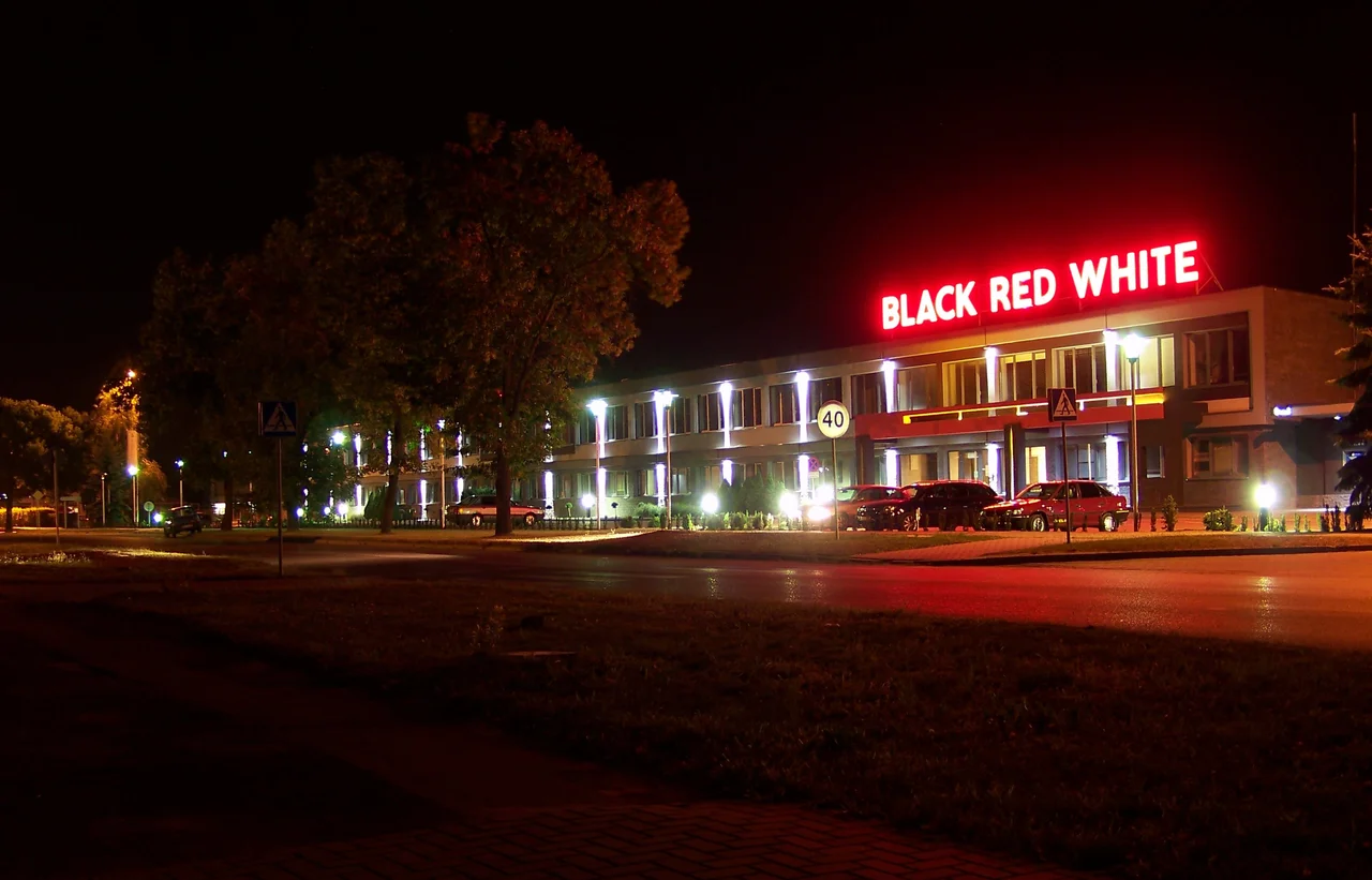 Polski lider zwolni 350 osób! Związkowiec ujawnia szczegóły!