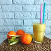 Smoothie z pomarańczą, selerem naciowym i jabłkiem