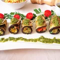 Roladki z bakłażanem, kaszą kuskus i pesto