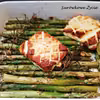Zielone szparagi i ser halloumi zapiekane w piekarniku