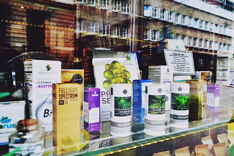 Gdzie kupić dobry olej CBD i jaki olejek CBD wybrać ? - Konopia Farmacja