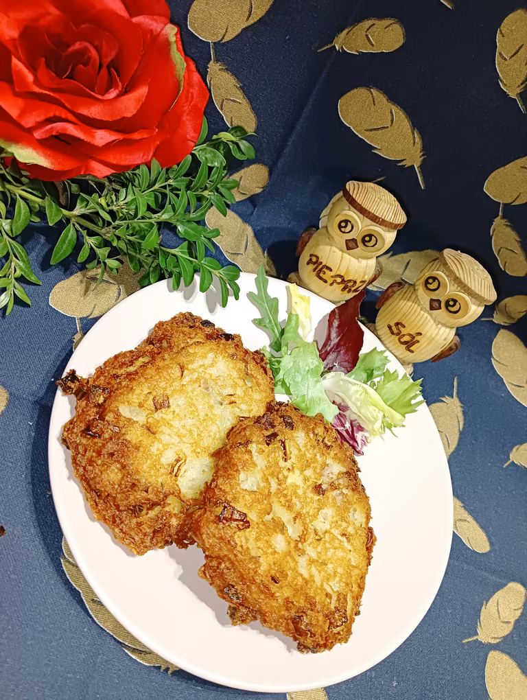 Placki ziemniaczane smażone w głębszym tłuszczu