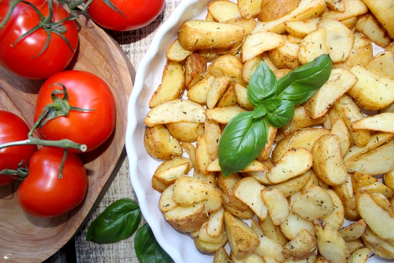 Pieczone ziemniaki z rozmarynem
