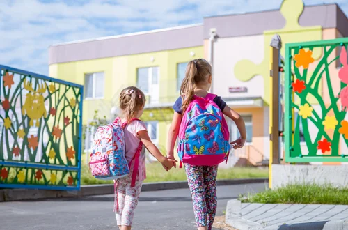 800 plus tylko dla zaszczepionych dzieci! Nowy pomysł na egzekwowanie szczepień?