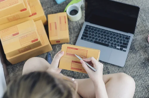 Koniec prostego dorabiania na działalności nierejestrowanej? KSeF obejmie nawet najmniejszych