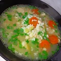 Zupa rosołowa z ryżem i makaronem drobnym