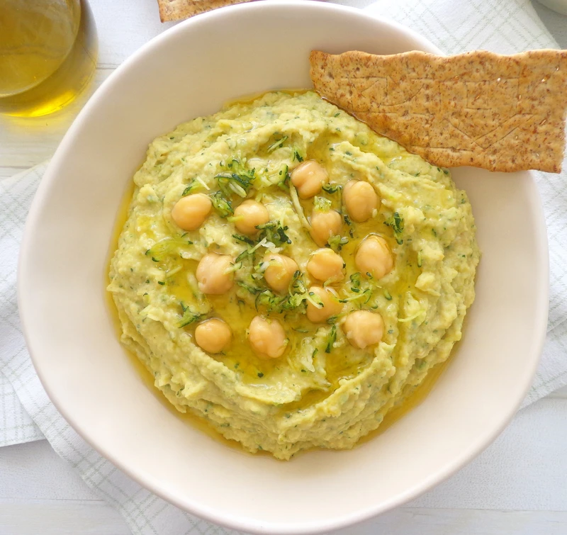 Hummus z cukinią