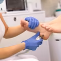 Międzynarodowy Dzień Podologii: Dlaczego Zdrowie Stóp Jest Tak Ważne?