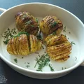 Pieczone ziemniaki a’la chipsy (Hasselback)