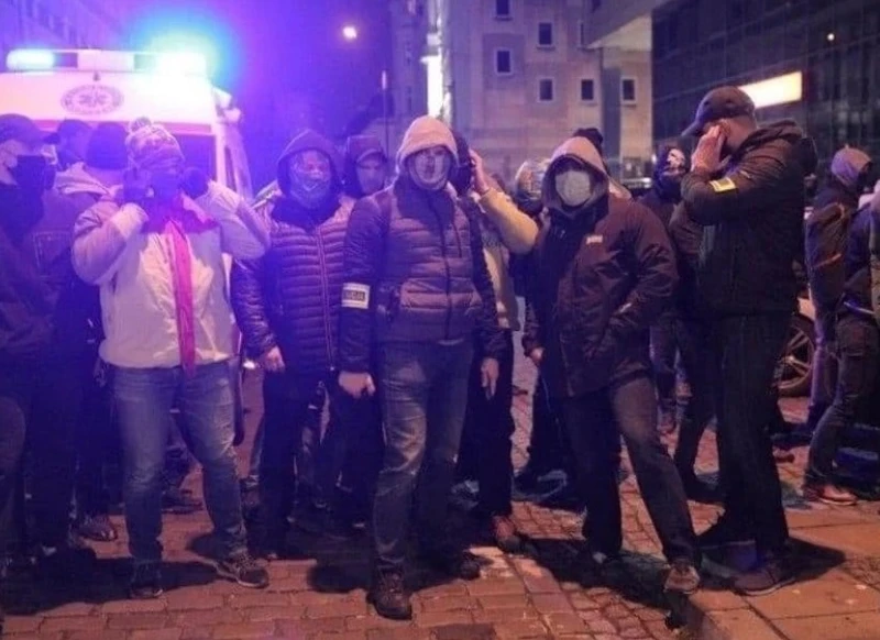 Ujawnili nazwiska policjantów ze Strajku Kobiet. Czeka ich za to postępowanie