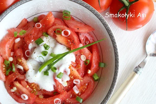 Sałatka z pomidorów