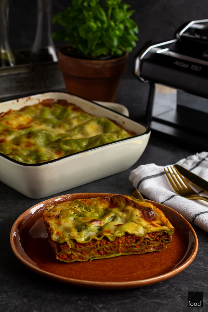 Lasagne alla bolognese - domowa lazania z sosem bolońskim