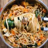 ŚRODA: SYCYLIJSKA PASTA Z KALAFIOREM, RODZYNKAMI I ORZECHAMI