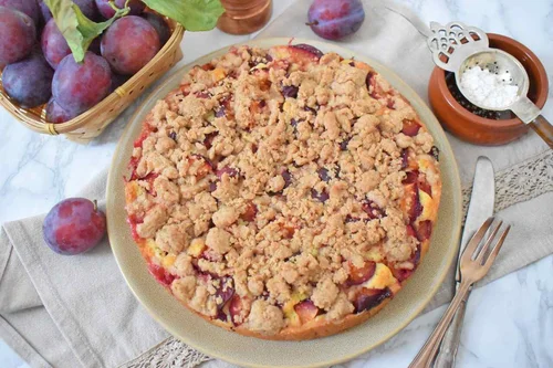 Ciasto ze śliwkami i kruszonką