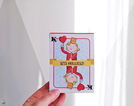 Karciane pudełka na słodycze dla chłopców