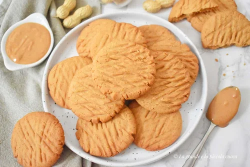 Ciastka z masłem orzechowym