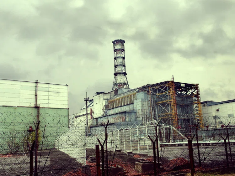 Zdjęcie Rosjanie zajęli Czarnobyl- co to oznacza? Dlaczego Polacy ruszyli po płyn Lugola? #1
