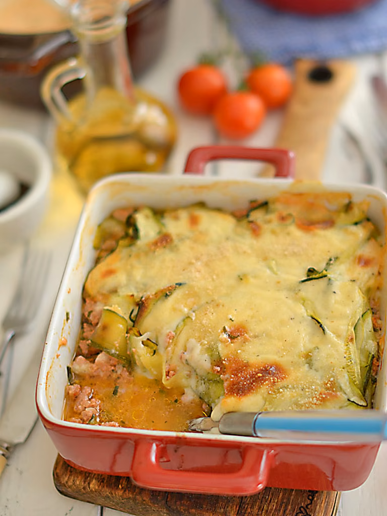 Lazania (lasagne) z cukinii i mielonego mięsa