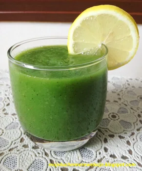 Zielony koktajl dla pięknej cery - 143 kcal