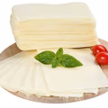 Groźna bakteria w serze mozzarella! Sprawdź, czy nie masz go w domu!