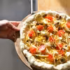 PRZEPIS NA PIZZĘ Z MOZZARELLĄ W BRZEGU CIASTA!