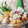 Pączki z serkiem MASCARPONE na proszku do pieczenia, łyżką kładzione