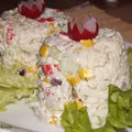 Ryżowa sałatka z surimi