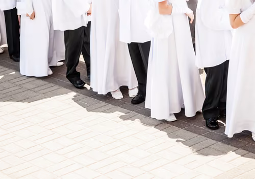 Na komunii wszyscy liczyli koperty. Moje dziecko to widziało - pisze Agnieszka [LIST]
