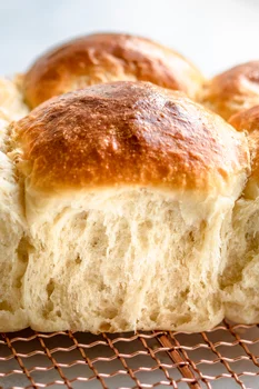 Brioche – niesamowicie miękkie maślane pieczywo (6 składników)