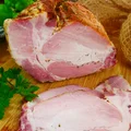 Schab gotowany w rękawie – mięciutki i delikatny