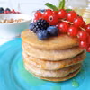 Razowe pancake z mąki kasztanowej, bez jajek i mleka