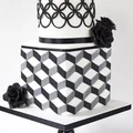 Biało czarny tort ślubny