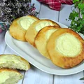 Bułki drożdżowe z serem białym