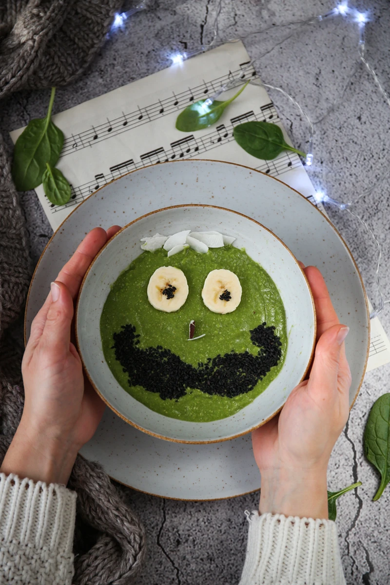Zielone smoothie z płatkami owsianymi