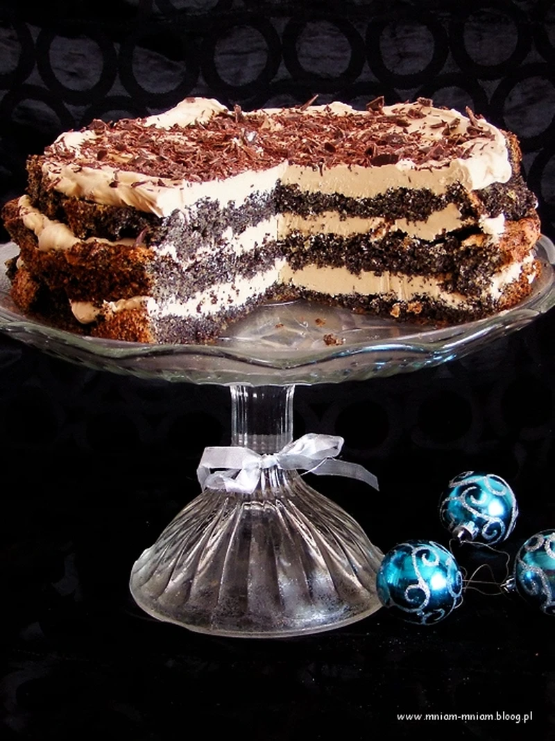 tort makowy z kremem kawowym...