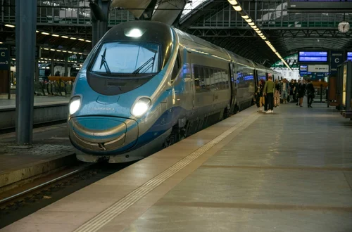 PKP Intercity rezygnuje z kilku tras Pendolino! W zamian nowe rozwiązania dla podróżnych!