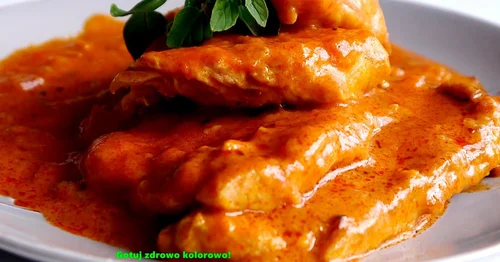 Bitki z indyka w sosie pomidorowym
