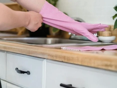 Sprzątanie po kulinarnym maratonie - szybki plan w 5 krokach.