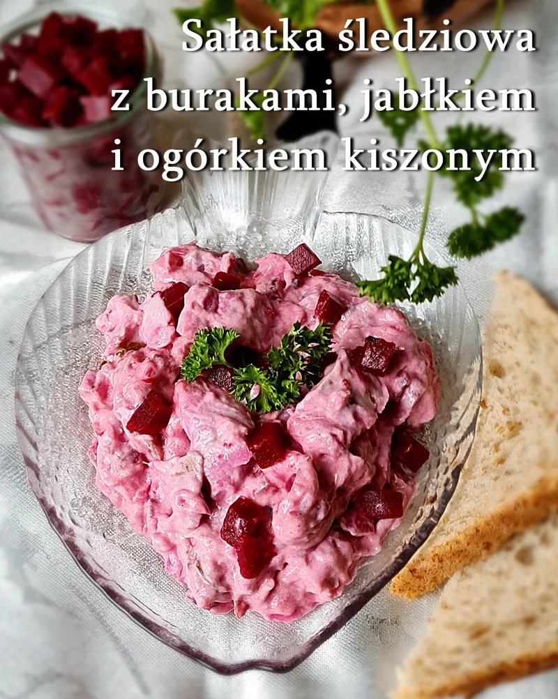 Sałatka śledziowa z burakami - Damsko-męskie spojrzenie na kuchnię