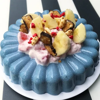 NIEBIESKI PUDDING Z KASZY MANNEJ