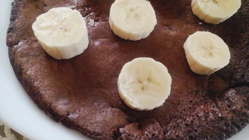 Kakaowy omlet z bananem