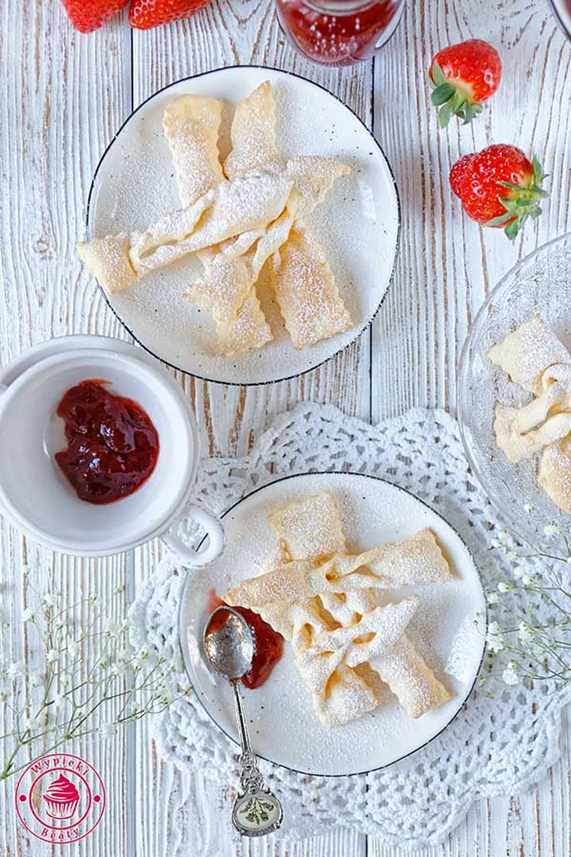 Pieczone faworki