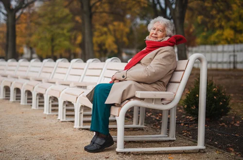 Nowe terminy wypłat 13. emerytury! ZUS podał zmieniony harmonogram 2026