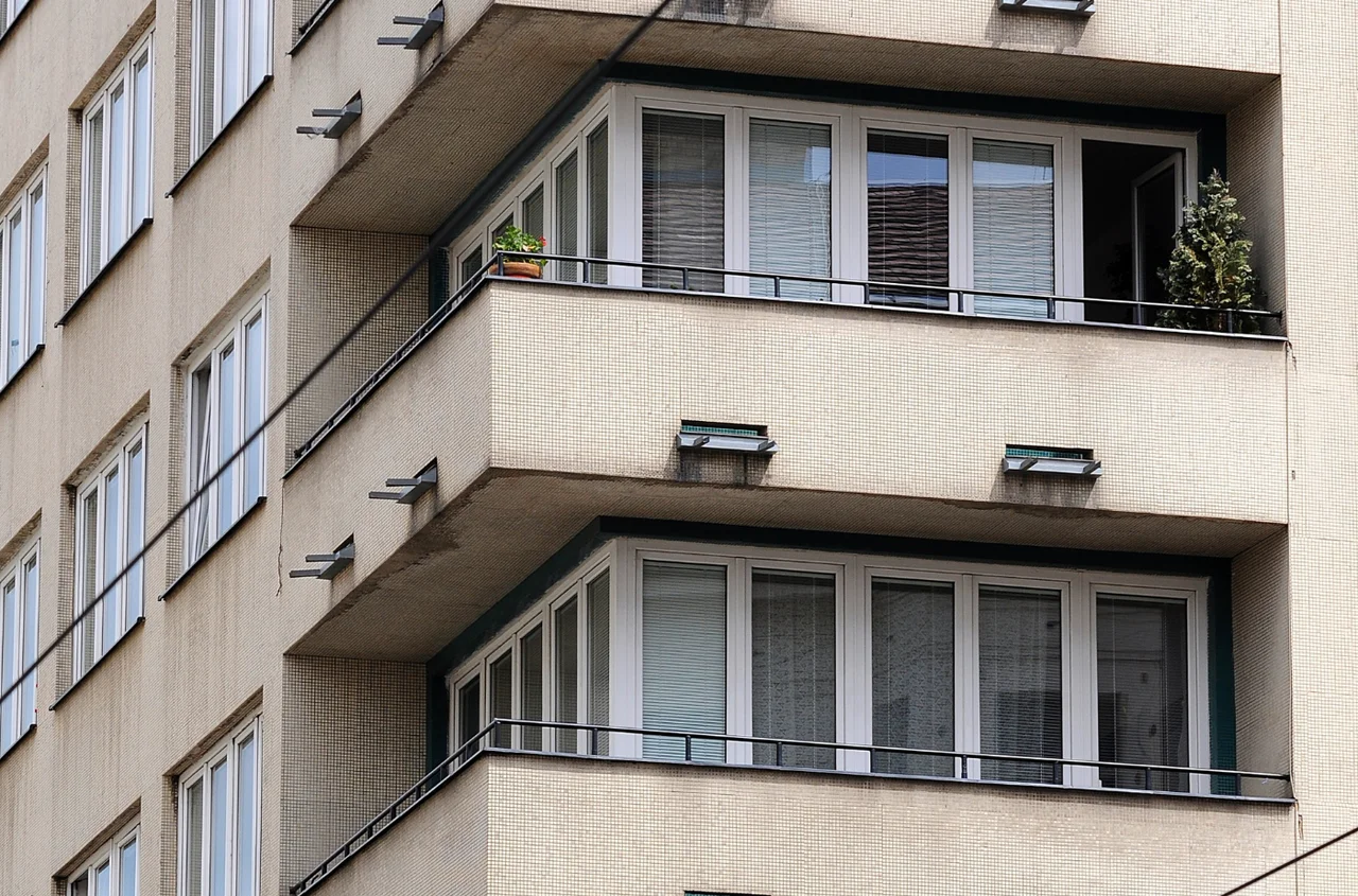 Nowe obowiązki właścicieli balkonów. Obowiązkowe ubezpieczenie, przeglądy i surowe limity