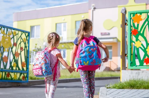 Uczniowie mają powód do radości! Więcej wolnego w roku szkolnym 2025/2026