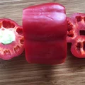 Jak łatwo pokroić paprykę?