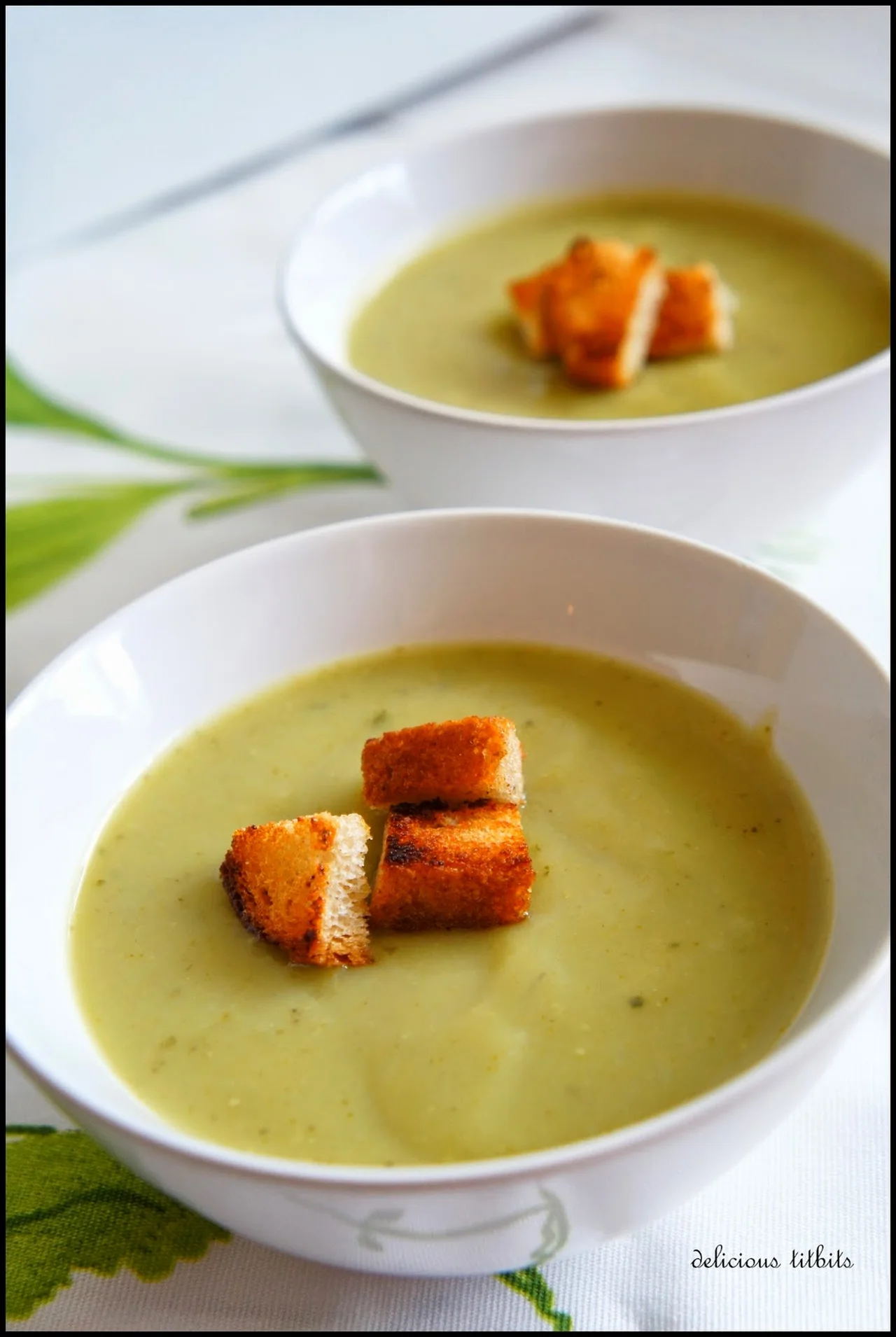 Zupa krem z brokuła z grzankami